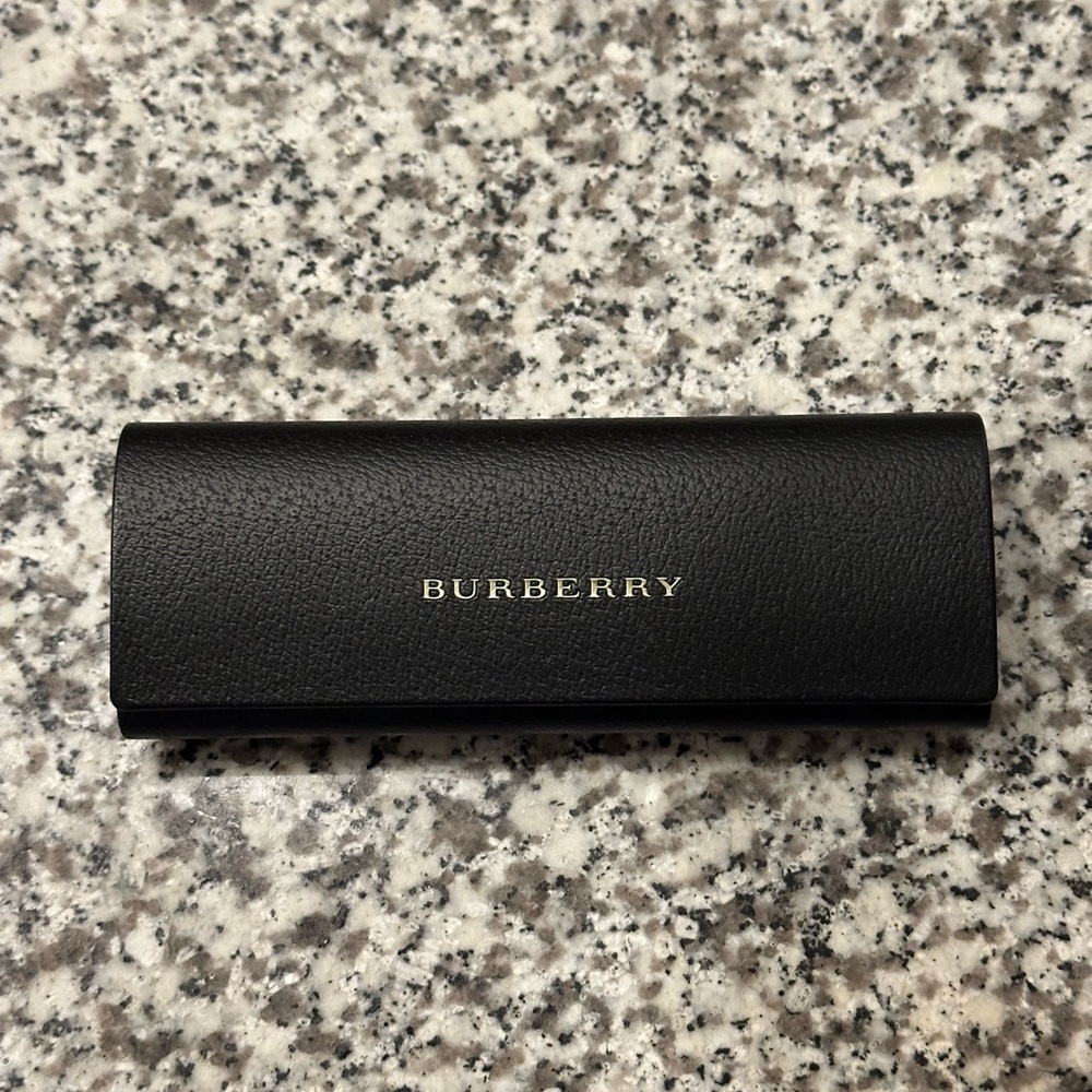 Burberry Black Textured Glasses Case